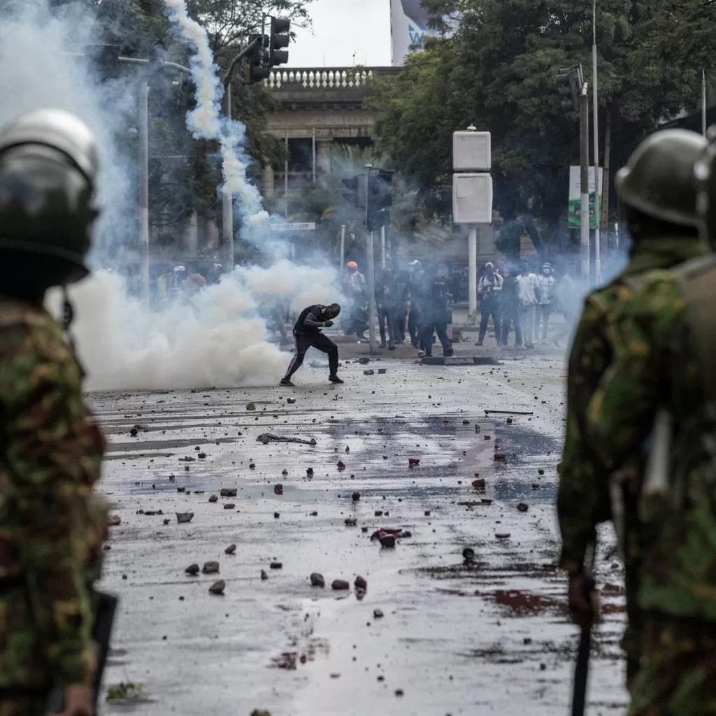 MASSIVE PROTEST IN KENYA AS CITIZENS DEMAND PRESIDENT RUTO'S RESIGNATION