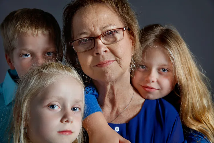 AMERICAN WOMAN WHO HAD HER 13TH CHILD AT AGE OF 62, CHARGED WITH PATERNITY FRAUD