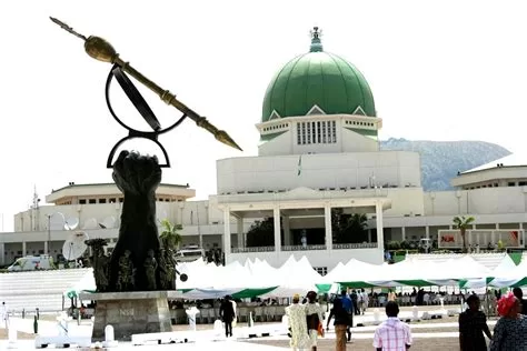 10TH NATIONAL ASSEMBLY WEAKEST IN NIGERIA'S HISTORY - TUNDE BAKARE 1 th 55 4