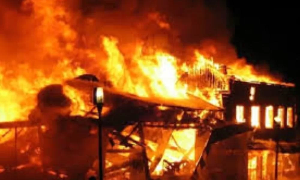 KANO MAN SETS SELF ABLAZE, SAYS HE WANTS TO GO TO PARADISE 1 MixCollage 11 Jan 2025 04 45 PM 2105 1000x600 1