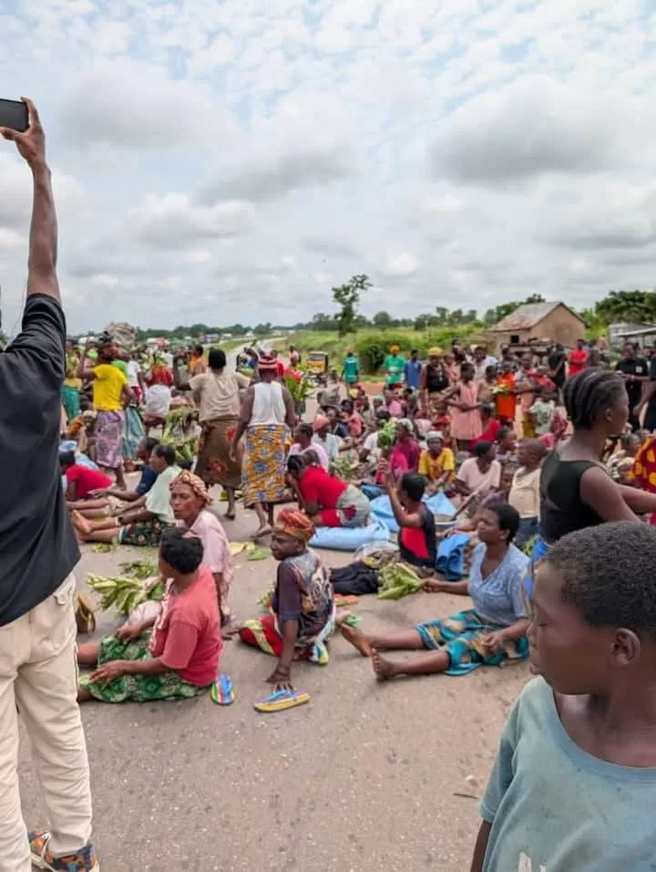 FOOD CRISIS: 34 MILLION NIGERIANS AT RISK OF HUNGER 1 1000266668 2