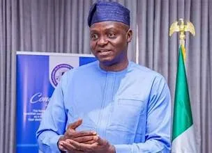 CRISIS BREWS IN APC AS FIVE GOVERNORS PLOT REMOVAL OF YILWATDA AS NATIONAL CHAIRMAN
