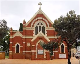 ANGLICAN CHURCH BANS IMMEDIATE BURIAL OF RELATIVES-SETS 2-WEEK MINIMUM TIME FRAME